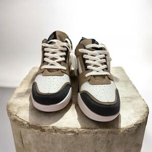 Riluog Chunky Skateboard Sneakers Neutral Size 9.5 NWOT